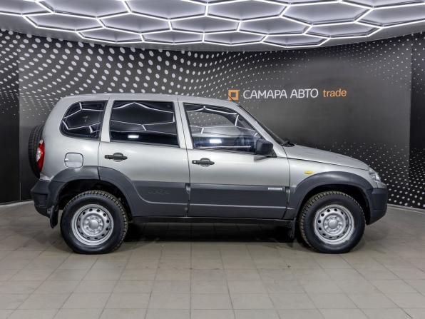 Chevrolet Niva I с пробегом 2009 года, цена 258 000 рублей, 108757 км, внедорожник, Автокод Объявления