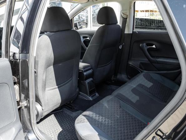 Volkswagen Polo V Рестайлинг с пробегом 2019 года, цена 1 097 000 рублей, 222294 км, седан, Автокод Объявления