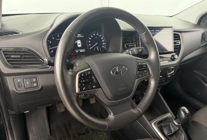 Hyundai Solaris II Рестайлинг с пробегом 2021 года, цена 1 395 000 рублей, 149951 км, седан, Автокод Объявления
