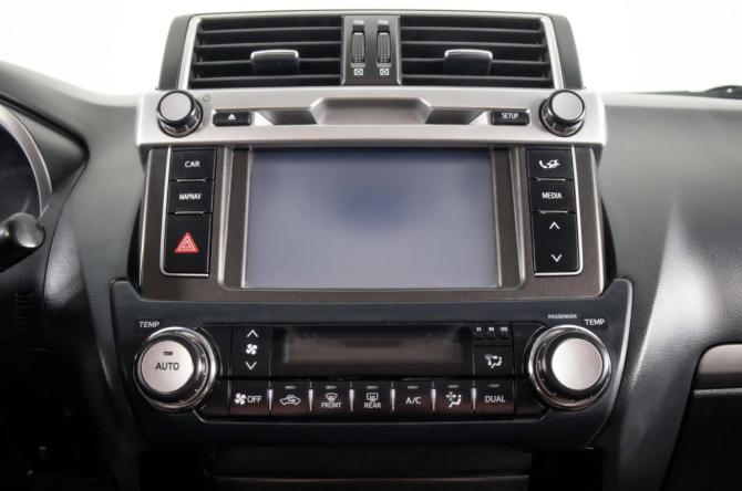 Toyota Land Cruiser Prado 150 Series Рестайлинг 1 с пробегом 2016 года, цена 3 499 000 рублей, 213060 км, внедорожник, Автокод Объявления