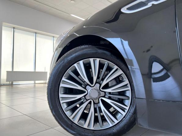 Kia Quoris I Ресталинг 2 с пробегом 2017 года, цена 2 300 000 рублей, 239741 км, седан, Автокод Объявления