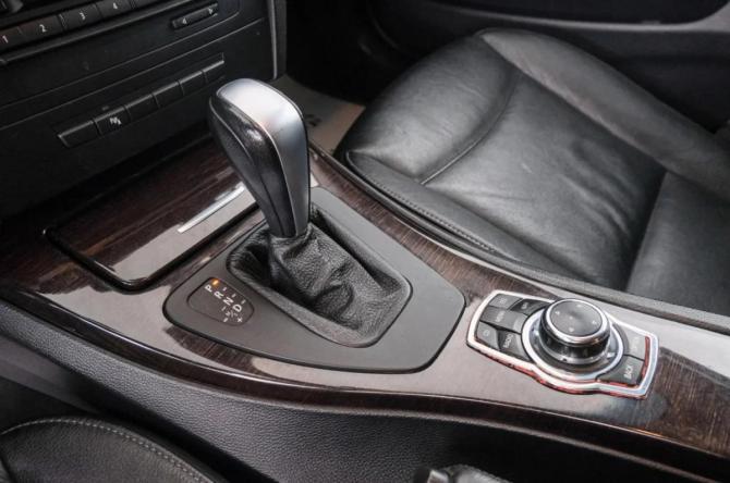 BMW 3 серии V (E90/E91/E92/E93) Рестайлинг с пробегом 2011 года, цена 1 339 000 рублей, 216000 км, седан, Автокод Объявления