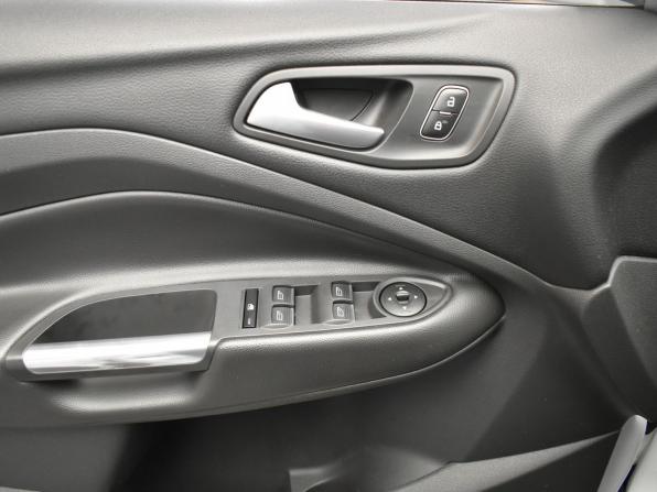 Ford Kuga II Рестайлинг с пробегом 2018 года, цена 1 805 000 рублей, 132734 км, внедорожник, Автокод Объявления