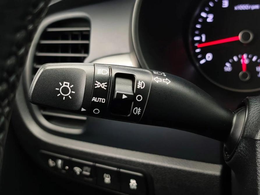 Kia Rio IV Санкт-Петербург  - изображение 17