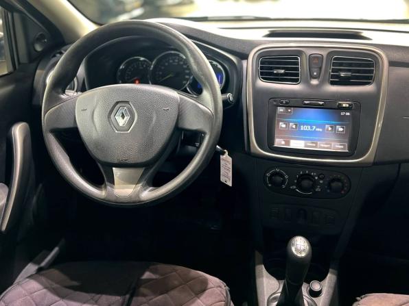 Renault Logan II с пробегом 2014 года, цена 610 000 рублей, 138681 км, седан, Автокод Объявления