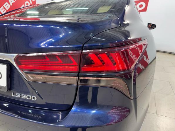 Lexus LS V Рестайлинг с пробегом 2021 года, цена 7 590 000 рублей, 17850 км, седан, Автокод Объявления