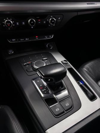 Audi Q5 II (FY) с пробегом 2017 года, цена 2 350 000 рублей, 200000 км, внедорожник, Автокод Объявления