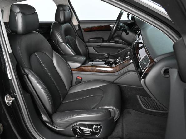 Audi A8 III (D4) Рестайлинг с пробегом 2015 года, цена 2 915 000 рублей, 115684 км, седан, Автокод Объявления