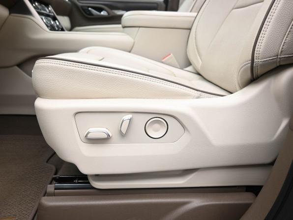 GMC Yukon V с пробегом 2022 года, цена 15 458 900 рублей, 12115 км, внедорожник, Автокод Объявления