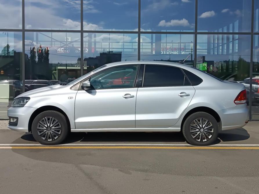 Volkswagen Polo V Рестайлинг Оренбург  - изображение 9