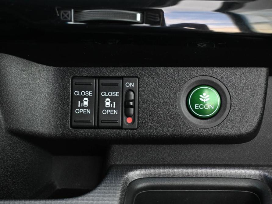 Honda Stepwgn V Рестайлинг Новороссийск  - изображение 21