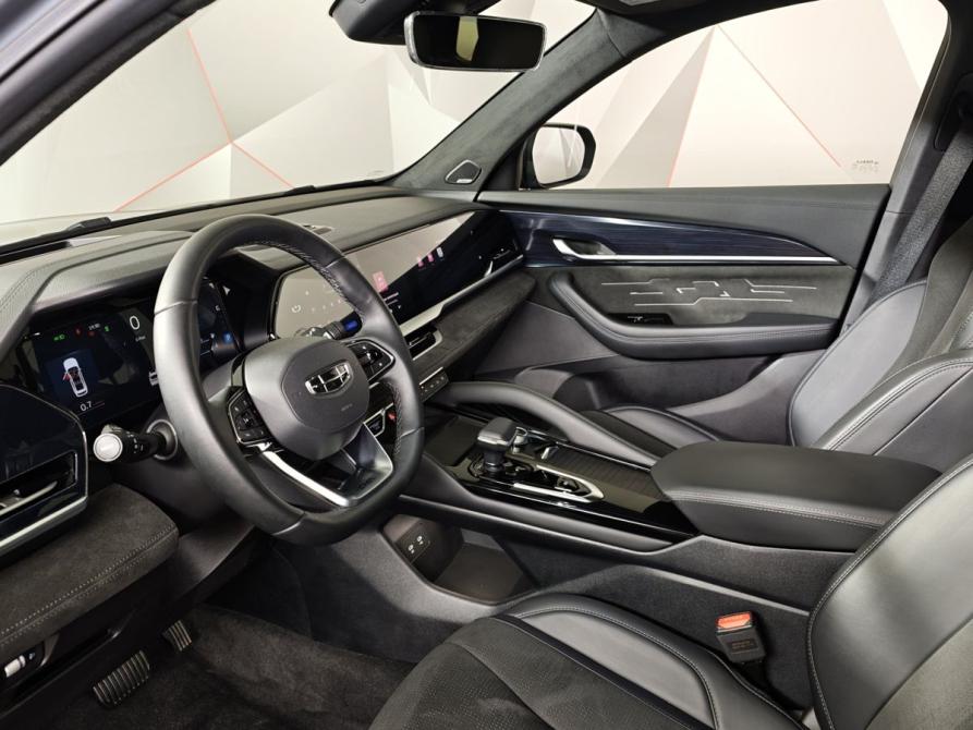 Geely Monjaro I Москва  - изображение 18