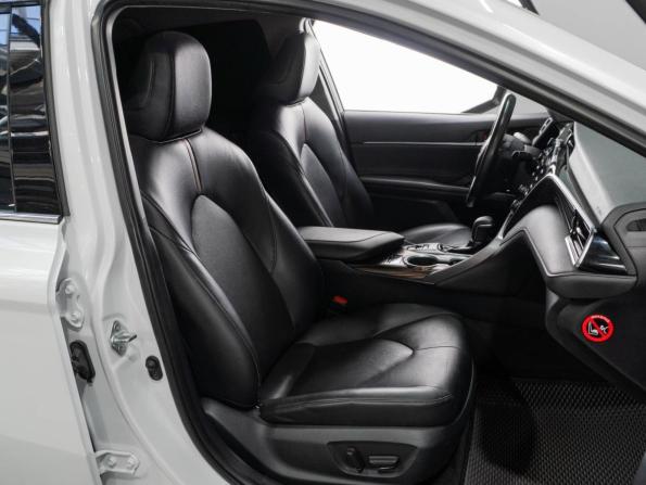 Toyota Camry VIII (XV70) с пробегом 2020 года, цена 2 679 000 рублей, 84261 км, седан, Автокод Объявления