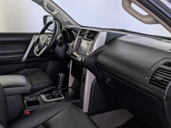 Toyota Land Cruiser Prado 150 Series с пробегом 2013 года, цена 2 550 000 рублей, 397029 км, внедорожник, Автокод Объявления