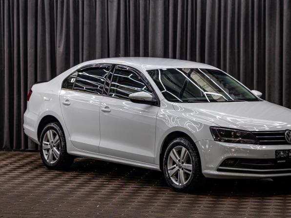 Volkswagen Jetta VI Рестайлинг с пробегом 2016 года, цена 1 125 000 рублей, 165708 км, седан, Автокод Объявления