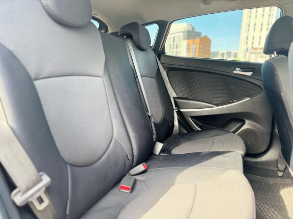 Hyundai Solaris I с пробегом 2014 года, цена 1 049 000 рублей, 106430 км, хэтчбек, Автокод Объявления