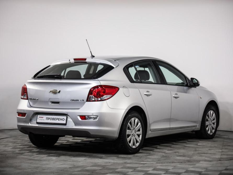 Chevrolet Cruze I Рестайлинг Санкт-Петербург  - изображение 6