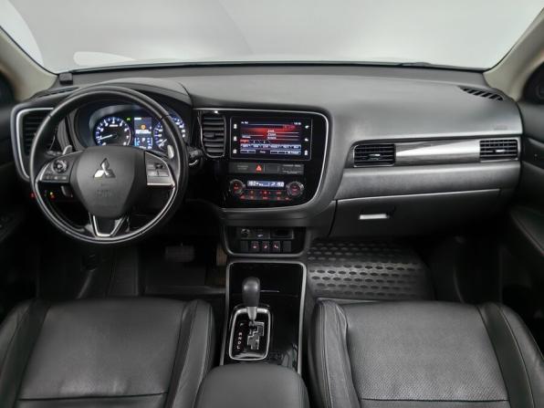 Mitsubishi Outlander III Рестайлинг 2 с пробегом 2018 года, цена 2 049 000 рублей, 131000 км, внедорожник, Автокод Объявления