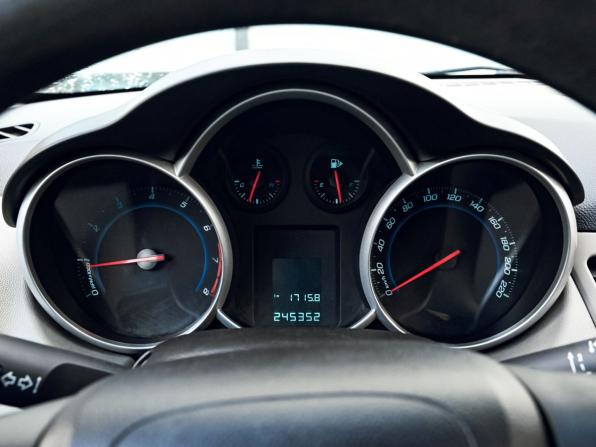 Chevrolet Cruze I Рестайлинг с пробегом 2012 года, цена 631 000 рублей, 245349 км, хэтчбек, Автокод Объявления