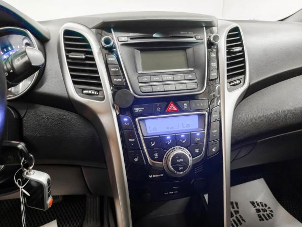 Hyundai i30 II Рестайлинг с пробегом 2016 года, цена 1 050 000 рублей, 84162 км, хэтчбек, Автокод Объявления