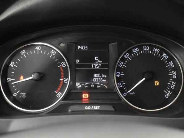 Skoda Rapid I с пробегом 2016 года, цена 855 900 рублей, 110336 км, лифтбек, Автокод Объявления