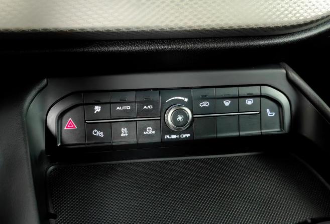 Haval F7 I Рестайлинг с пробегом 2024 года, цена 2 155 000 рублей, 36811 км, внедорожник, Автокод Объявления