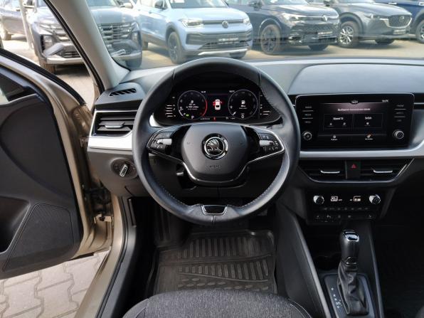Skoda Rapid II с пробегом 2022 года, цена 2 180 000 рублей, 16500 км, лифтбек, Автокод Объявления