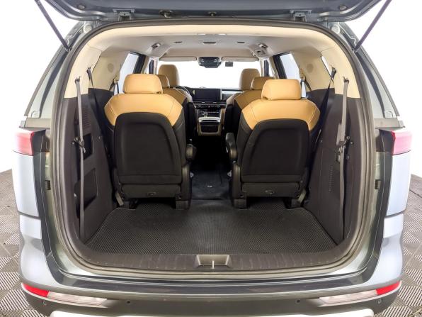 Kia Carnival IV с пробегом 2021 года, цена 3 630 000 рублей, 68035 км, минивэн, Автокод Объявления
