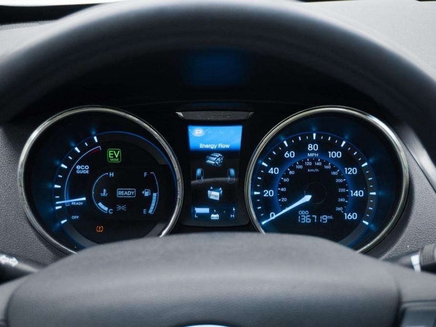 Hyundai Sonata VI (YF) Ростов-на-Дону  - изображение 15