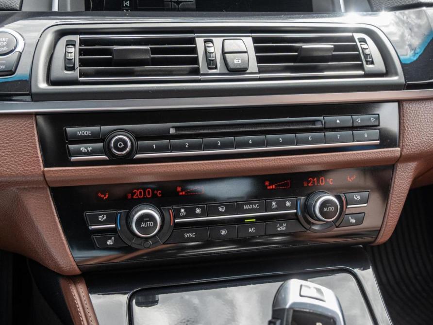 BMW 5 серии VI (F10/F11/F07) Рестайлинг Краснодар  - изображение 12