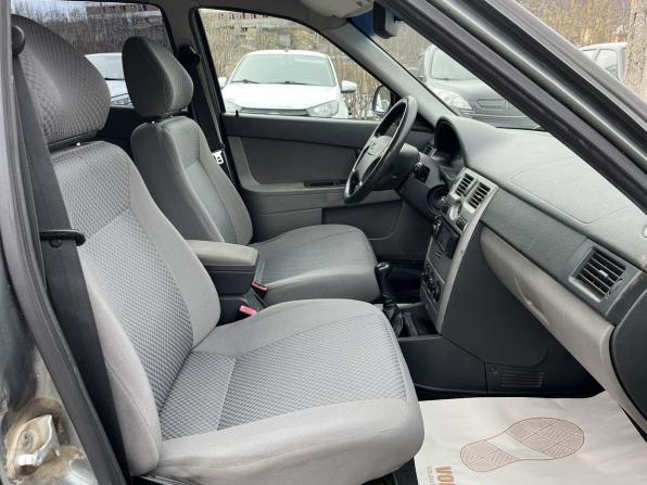 Lada (ВАЗ) Priora I с пробегом 2011 года, цена 299 000 рублей, 156989 км, универсал, Автокод Объявления