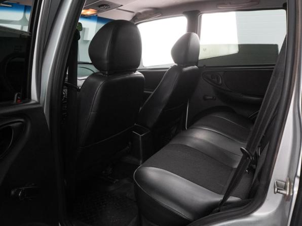 Chevrolet Niva I Рестайлинг с пробегом 2010 года, цена 599 000 рублей, 142063 км, внедорожник, Автокод Объявления