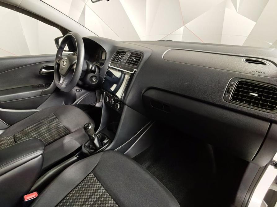 Volkswagen Polo V Рестайлинг Москва  - изображение 13