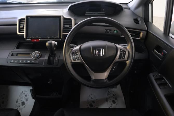 Honda Freed I Рестайлинг с пробегом 2012 года, цена 1 159 000 рублей, 146000 км, компактвэн, Автокод Объявления