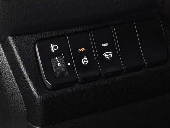 Kia Rio III Рестайлинг с пробегом 2016 года, цена 1 099 995 рублей, 121474 км, седан, Автокод Объявления