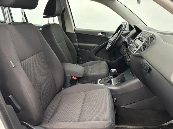 Volkswagen Tiguan I Рестайлинг с пробегом 2015 года, цена 1 330 000 рублей, 182660 км, внедорожник, Автокод Объявления