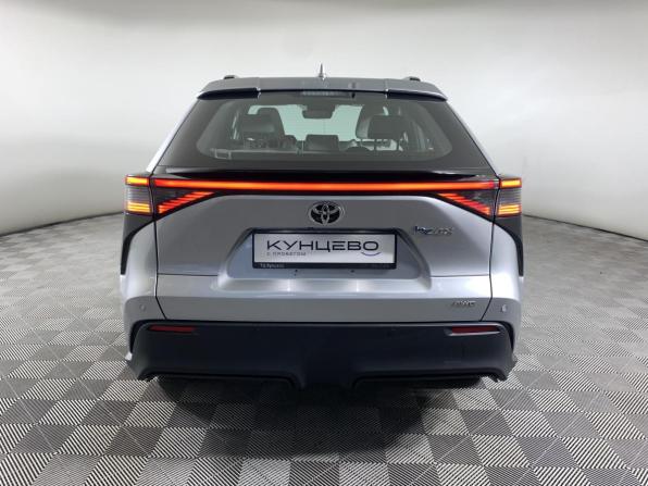 Toyota bZ4X I с пробегом 2022 года, цена 3 190 000 рублей, 33700 км, внедорожник, Автокод Объявления