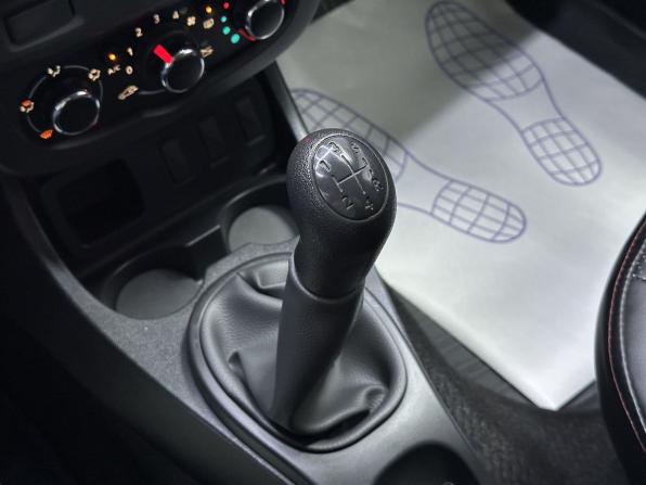 Renault Duster I Рестайлинг с пробегом 2021 года, цена 1 299 000 рублей, 163075 км, внедорожник, Автокод Объявления