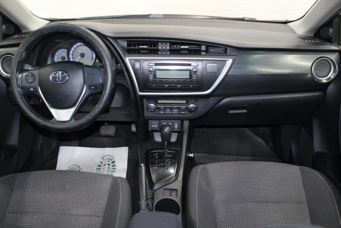 Toyota Auris II с пробегом 2013 года, цена 1 150 000 рублей, 122691 км, хэтчбек, Автокод Объявления