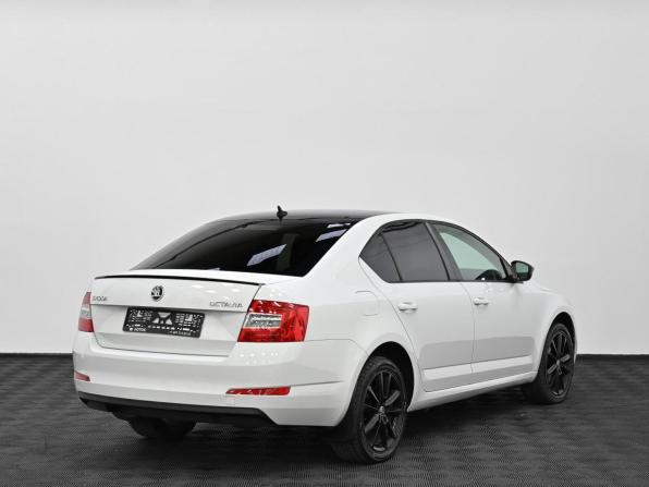 Skoda Octavia III (A7) с пробегом 2017 года, цена 1 249 000 рублей, 122000 км, лифтбек, Автокод Объявления