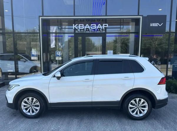 Volkswagen Tiguan II Рестайлинг с пробегом 2021 года, цена 2 699 000 рублей, 83000 км, внедорожник, Автокод Объявления