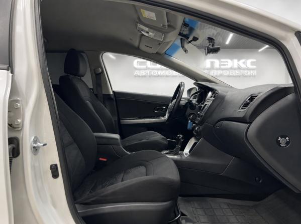 Kia Ceed II Рестайлинг с пробегом 2018 года, цена 1 289 000 рублей, 180000 км, хэтчбек, Автокод Объявления