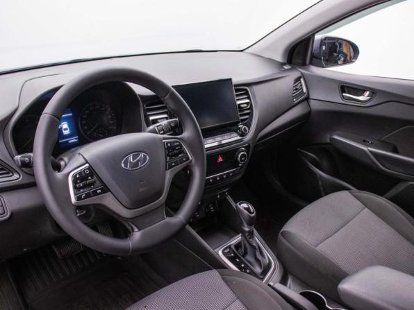 Hyundai Solaris II Рестайлинг с пробегом 2021 года, цена 1 306 000 рублей, 132796 км, седан, Автокод Объявления