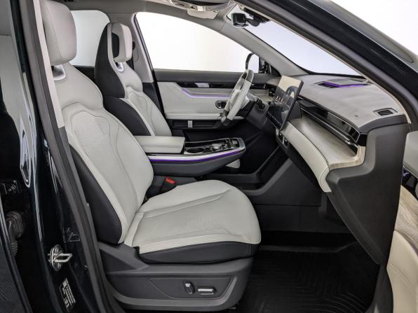 JETOUR DASHING I Рестайлинг с пробегом 2024 года, цена 2 370 000 рублей, 23370 км, внедорожник, Автокод Объявления