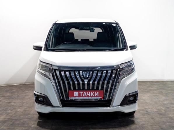Toyota Esquire I Рестайлинг с пробегом 2017 года, цена 2 250 000 рублей, 112271 км, минивэн, Автокод Объявления