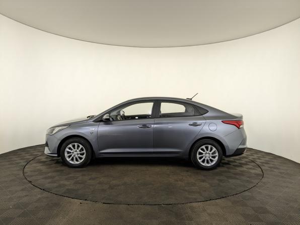 Hyundai Solaris II Рестайлинг с пробегом 2021 года, цена 1 595 000 рублей, 46720 км, седан, Автокод Объявления