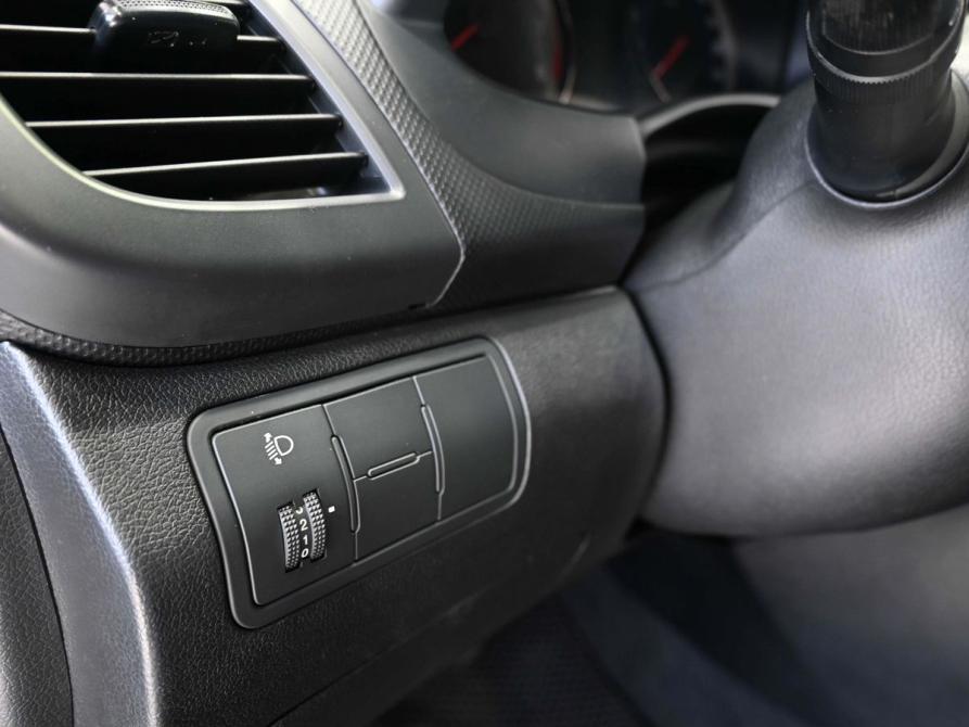 Hyundai Solaris I Рестайлинг Ростов-на-Дону  - изображение 19