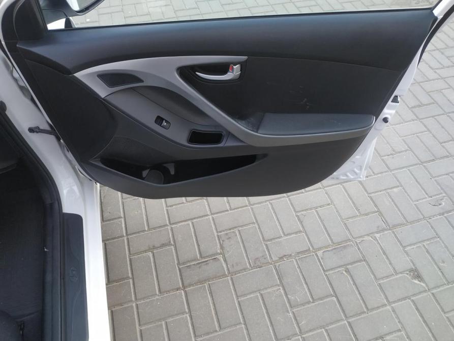 Hyundai Elantra V (MD) Рестайлинг Астрахань  - изображение 10