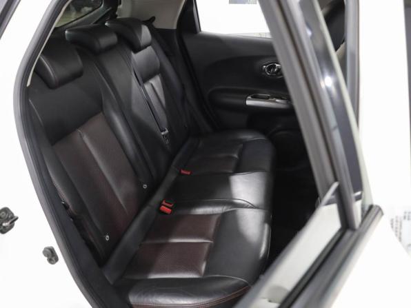 Nissan Juke I с пробегом 2013 года, цена 1 139 000 рублей, 125583 км, внедорожник, Автокод Объявления
