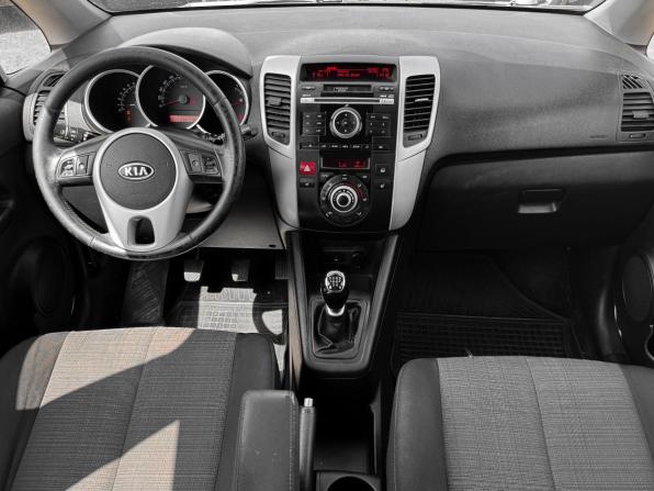Kia Venga I с пробегом 2011 года, цена 695 000 рублей, 232710 км, компактвэн, Автокод Объявления